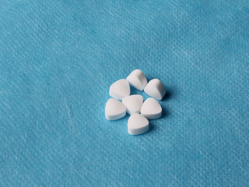 Sugarfree tablets Triangle mints